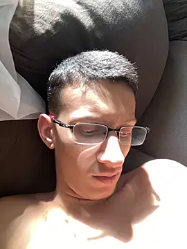 Snapshot of safadezanunes2 chatting on September 15, 5:35 pm safadezanunes2 online show from September 15, 5:35 pm