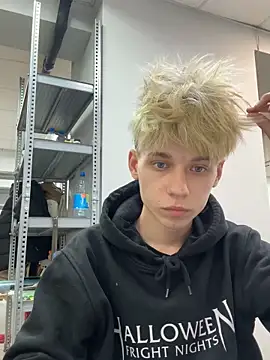 gornits online show from October 12, 6:48 am