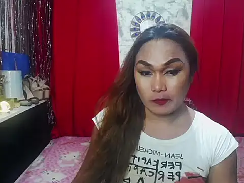 glamorousaMHARGA online show from October 31, 3:41 pm