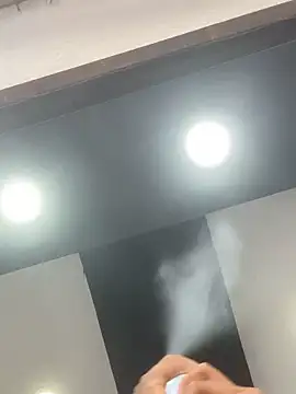 Snapshot of KinkyCutie1 chatting on October 25, 7:36 pm KinkyCutie1 online show from October 25, 7:36 pm