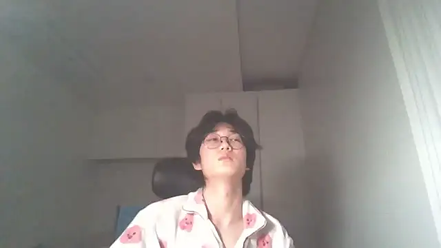 imurboy online show from October 13, 5:14 pm
