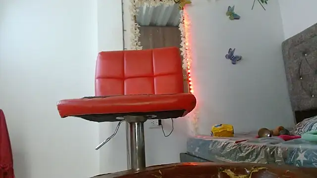 Meriilyn Monroe724 online show from November 18, 3:48 pm