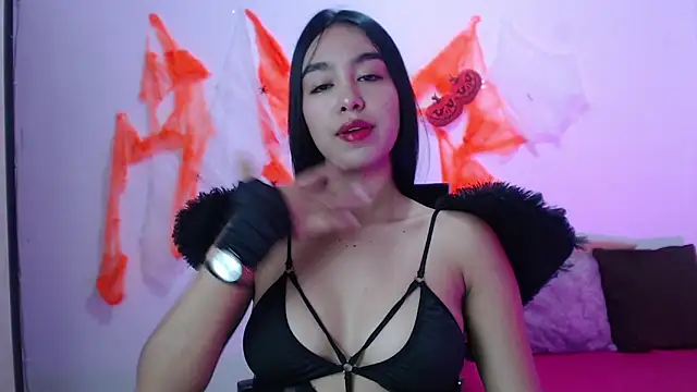 kyra fox  online show from October 31, 12:35 pm