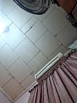 Tudiablita21 online show from April 26, 7:27 am