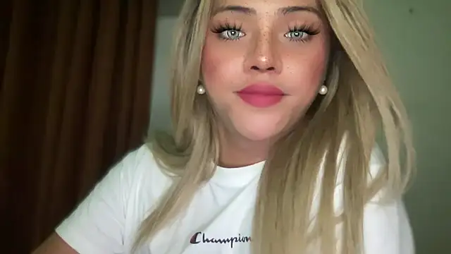 Snapshot of calimonroe chatting on November 16, 5:12 am calimonroe online show from November 16, 5:12 am