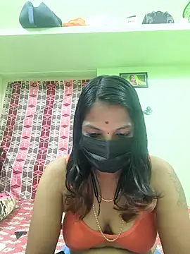 Tamil Ishu online show from November 30, 1:45 pm