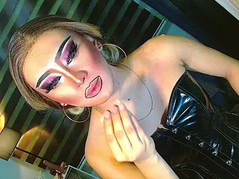 Queen yasii 88 online show from June 17, 1:21 pm