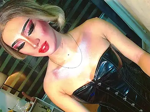 Queen yasii 88 online show from June 7, 1:27 pm