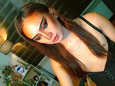 Queen yasii 88 online show from April 13, 5:28 pm