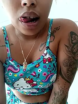 Naomi-Summer online show from December 4, 5:12 pm