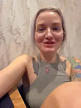 KateMonroe online show from April 2, 9:21 pm