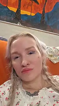 KateMonroe online show from April 4, 10:38 pm