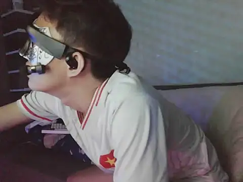 boyhigh1997 online show from November 8, 6:33 pm