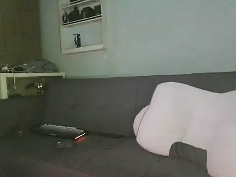 boyhigh1997 online show from April 21, 6:36 pm