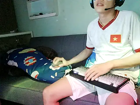 boyhigh1997 online show from February 23, 5:57 pm