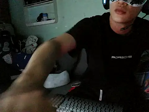 boyhigh1997 online show from February 14, 4:18 pm