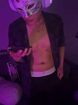 boyhigh1997 online show from May 12, 5:19 pm