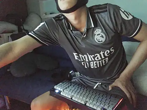 boyhigh1997 online show from March 11, 8:41 am