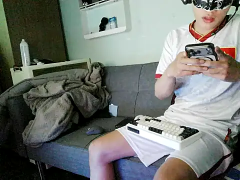 boyhigh1997 online show from February 9, 7:06 am