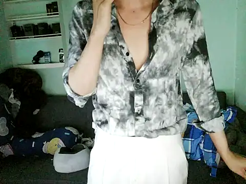 boyhigh1997 online show from February 15, 6:58 am