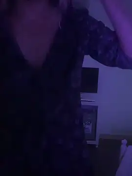 boyhigh1997 online show from October 25, 8:46 am