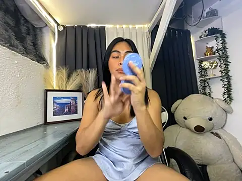 Snapshot of Sweetasian_cum chatting on September 11, 3:56 pm Sweetasian cum online show from September 11, 3:56 pm