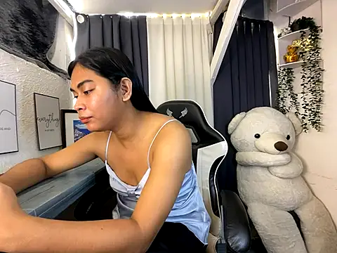 Snapshot of Sweetasian_cum chatting on September 27, 3:51 pm Sweetasian cum online show from September 27, 3:51 pm