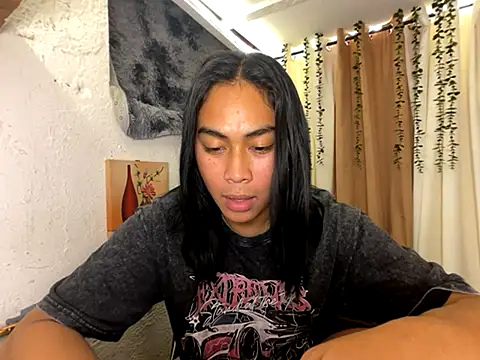 Sweetasian cum online show from November 14, 7:50 pm