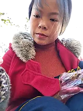 Snapshot of Rioo122 chatting on November 29, 12:44 am Rioo122 online show from November 29, 12:44 am