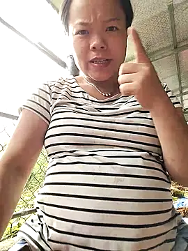 Snapshot of Rioo122 chatting on October 3, 1:31 am Rioo122 online show from October 3, 1:31 am