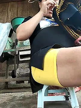 Snapshot of Rioo122 chatting on September 14, 2:45 am Rioo122 online show from September 14, 2:45 am