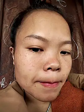 Snapshot of Rioo122 chatting on November 10, 6:29 am Rioo122 online show from November 10, 6:29 am