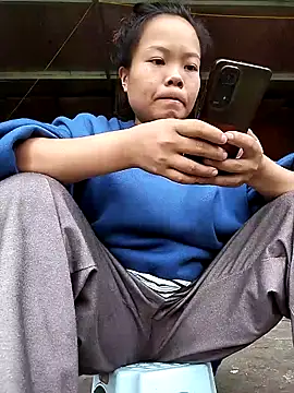 Snapshot of Rioo122 chatting on October 29, 5:50 am Rioo122 online show from October 29, 5:50 am