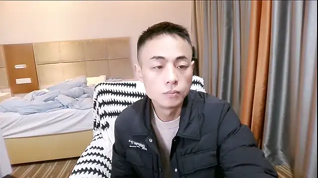 Snapshot of Tsia-Die chatting on November 18, 1:43 am Tsia-Die online show from November 18, 1:43 am