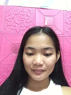 Snapshot of princess_janine chatting on September 14, 5:08 am princess janine online show from September 14, 5:08 am