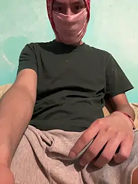 Skinny Longhair online show from April 14, 12:59 am