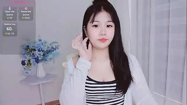 Snapshot of -Rose-Lucky- chatting on October 16, 1:25 am -Rose-Lucky- online show from October 16, 1:25 am