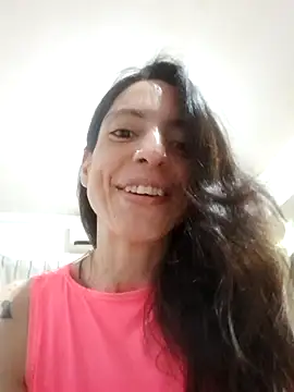 chicalunar24 online show from November 13, 8:40 am