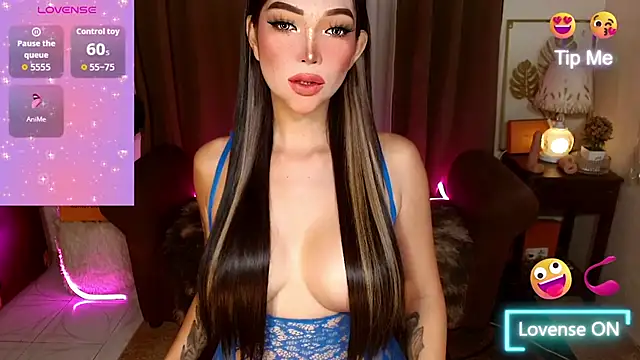 MouthWatering Ayesha online show from December 2, 1:28 am