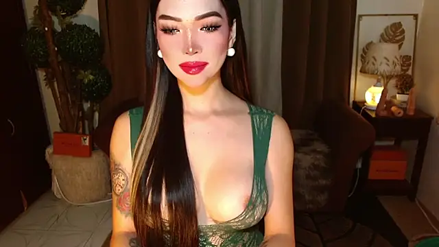 MouthWatering Ayesha online show from April 13, 9:41 pm