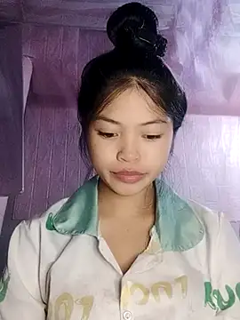 Thy00   online show from October 26, 3:23 pm