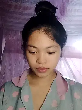 Thy00   online show from November 8, 2:42 pm