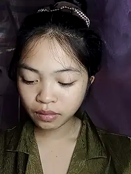 Thy00   online show from December 23, 5:29 am