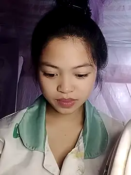 Thy00   online show from November 1, 2:55 pm