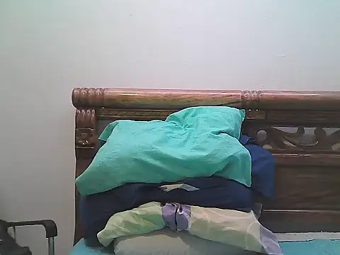 morenocabro10 online show from September 21, 6:46 pm