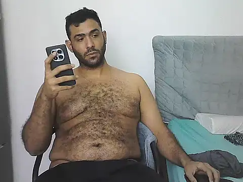 morenocabro10 online show from April 2, 9:10 pm