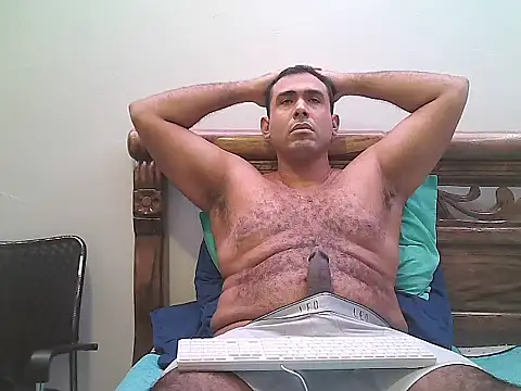 morenocabro10 online show from September 12, 10:42 pm