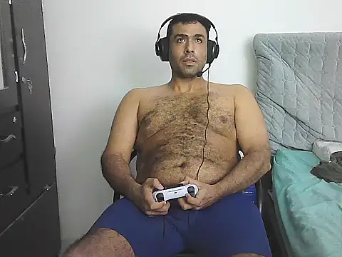 morenocabro10 online show from April 7, 6:15 am