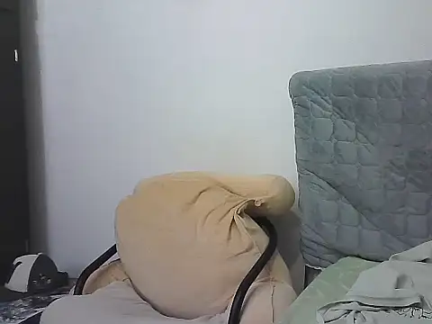 morenocabro10 online show from November 23, 1:48 am