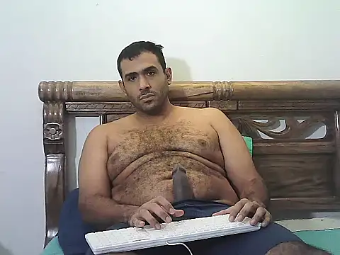 morenocabro10 online show from September 17, 9:39 pm